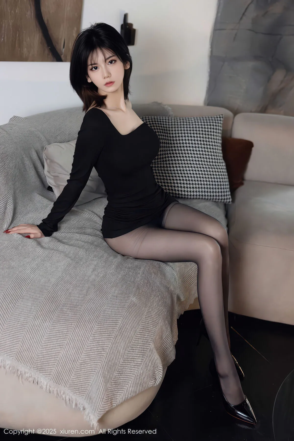 XiuRen秀人网 No.11105 Ling Qi Qi (101P)