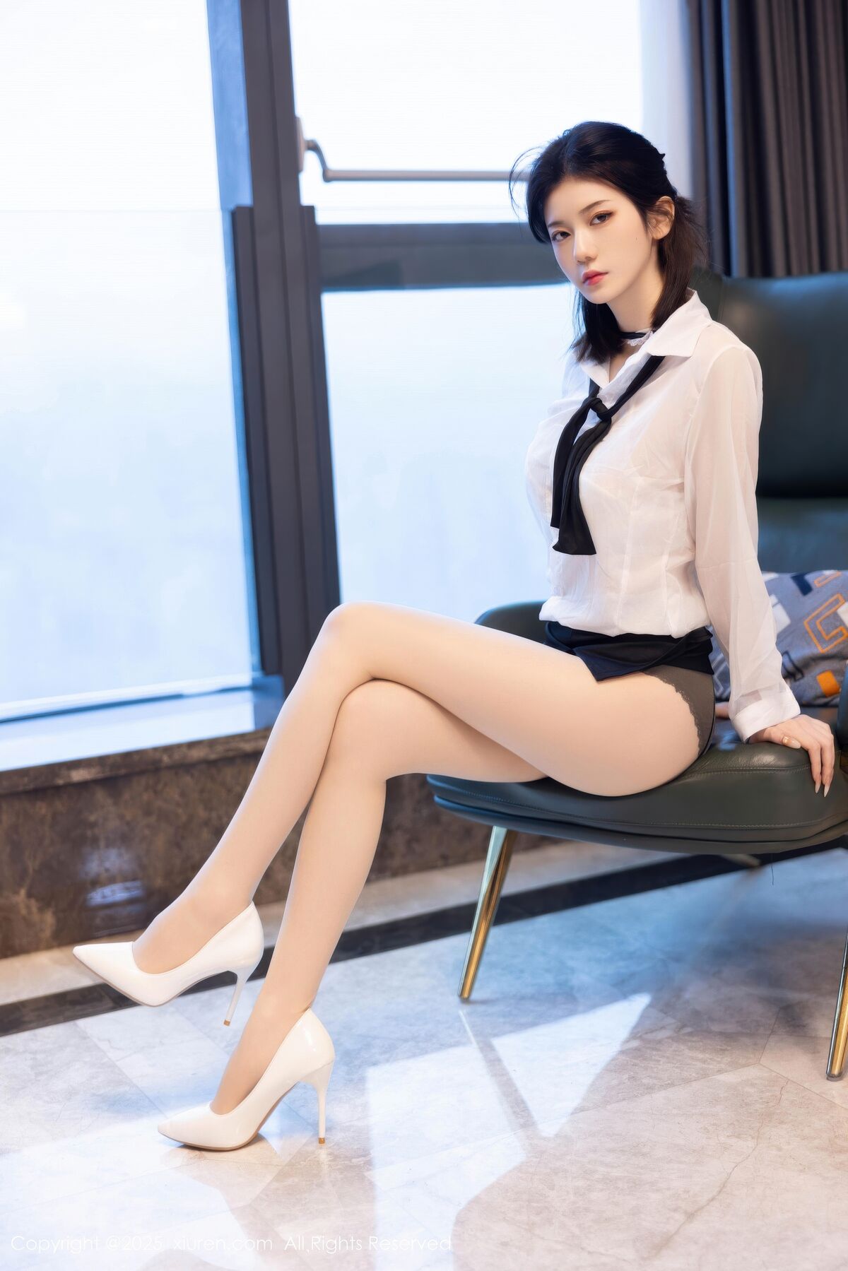 XiuRen秀人网 No.11077 Ling Qi Qi (81P)