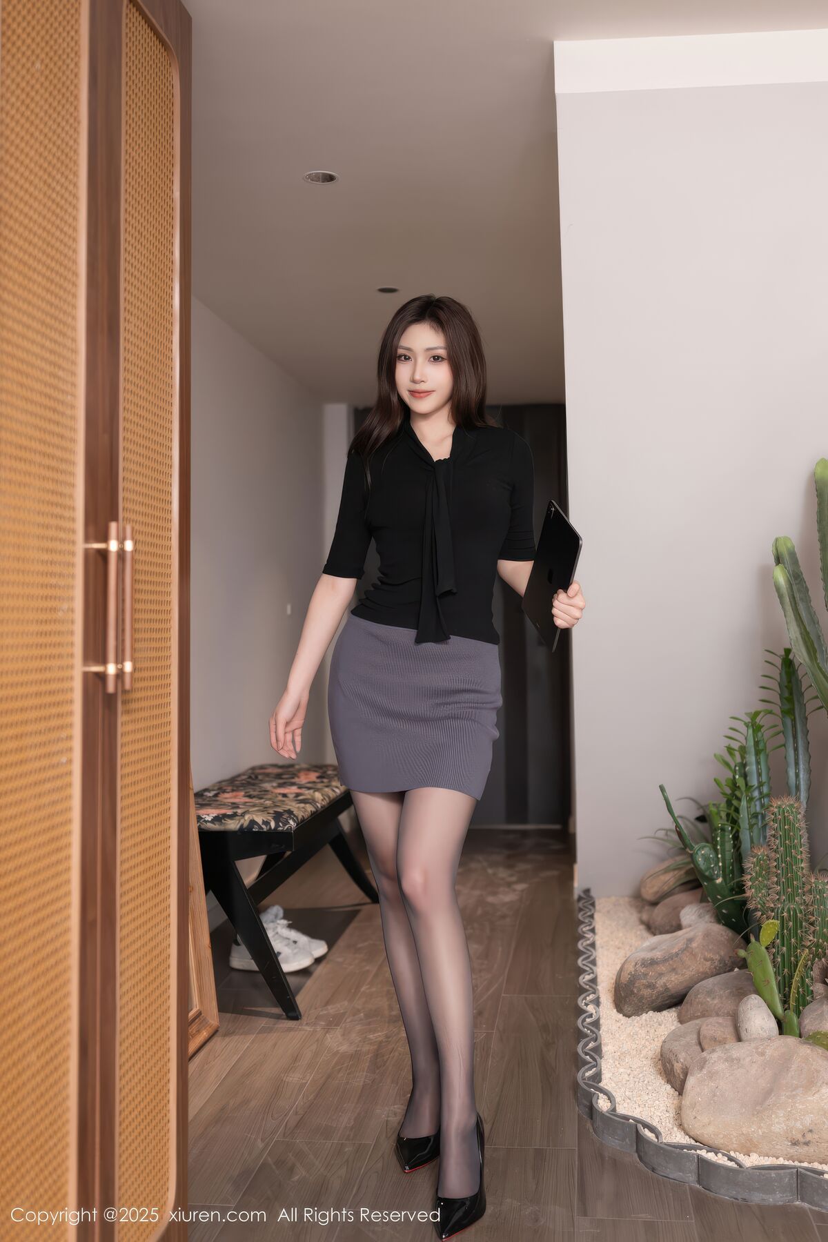 XiuRen秀人网 No.10930 Liu Ting Ting (78P)