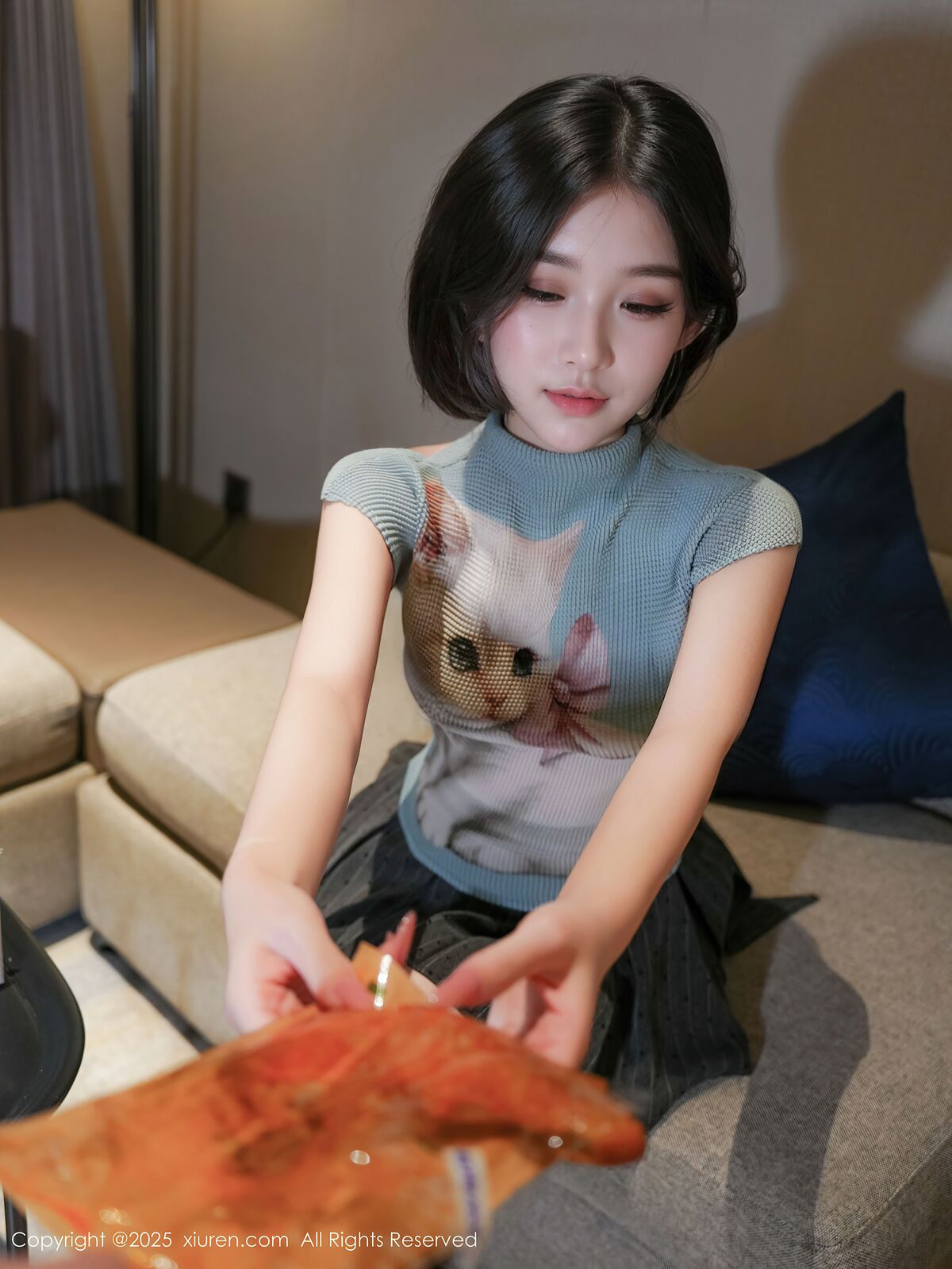 XiuRen秀人网 No.10830 Zhi Zhi (71P)