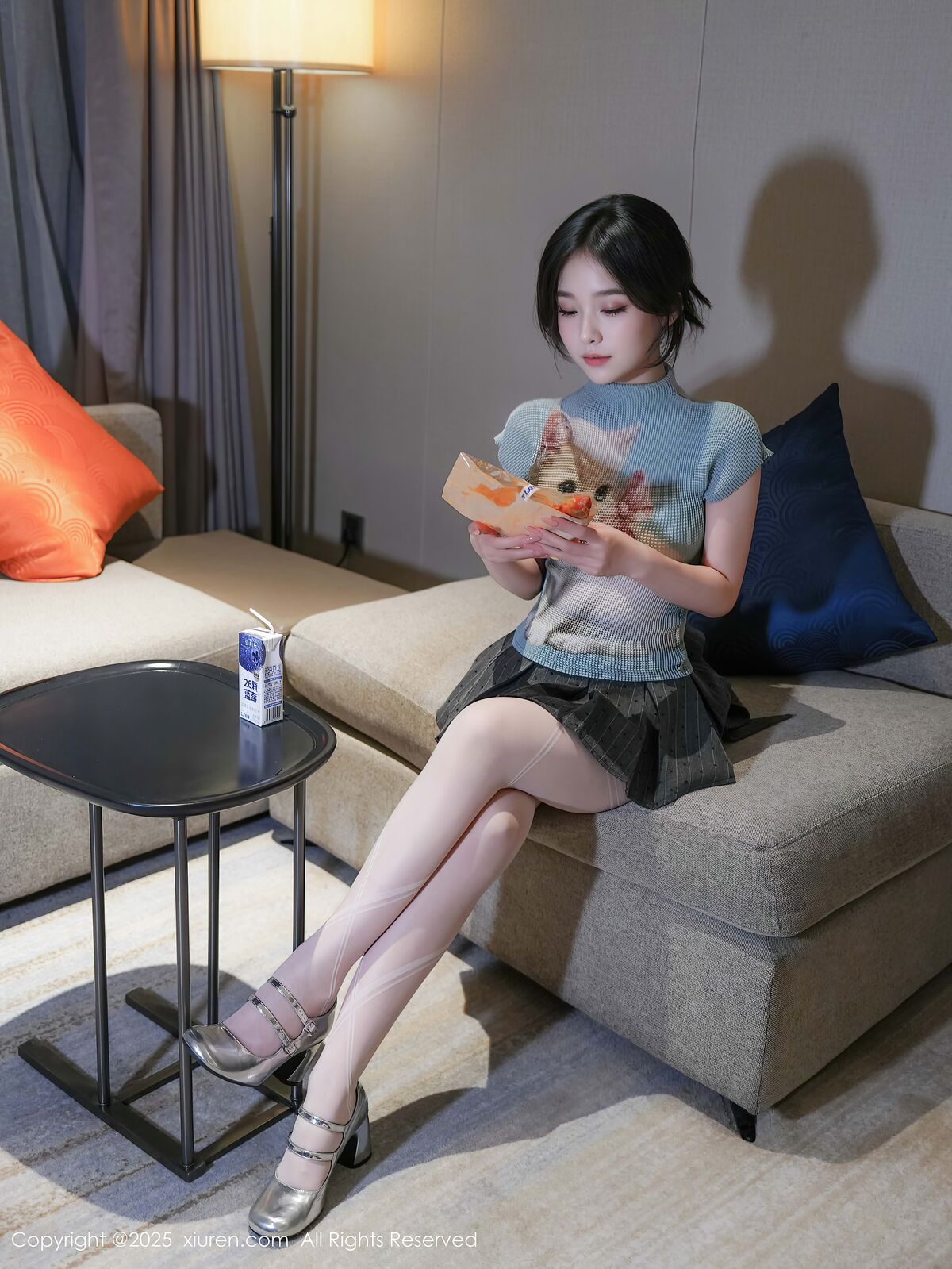 XiuRen秀人网 No.10830 Zhi Zhi (71P)