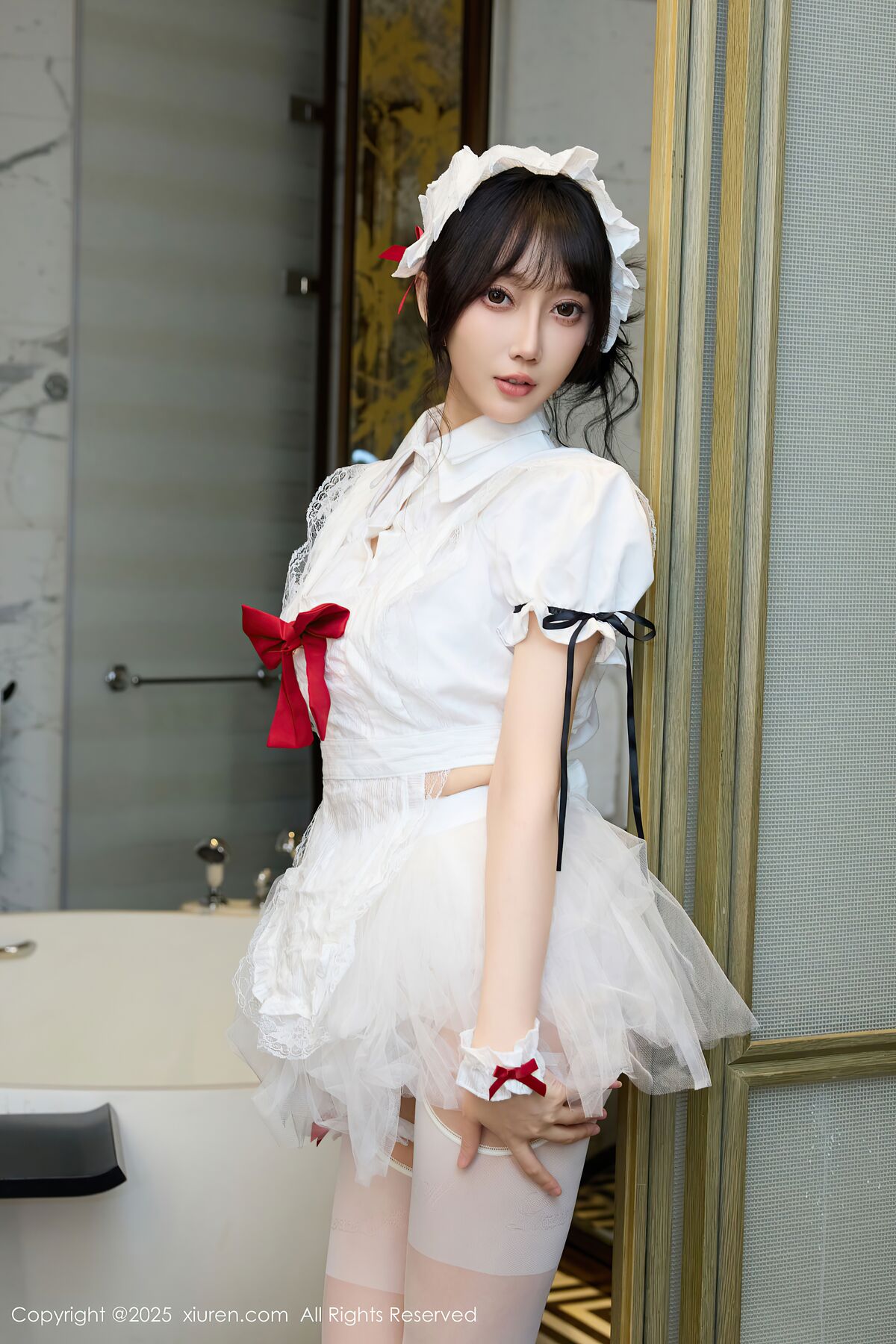 XiuRen秀人网 No.10827 Yue Er Yue Er (65P)