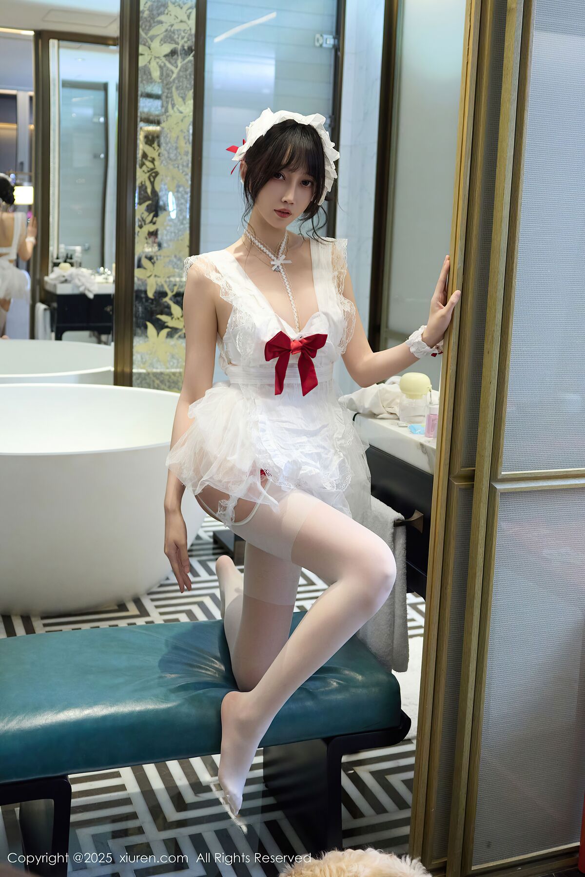 XiuRen秀人网 No.10827 Yue Er Yue Er (65P)