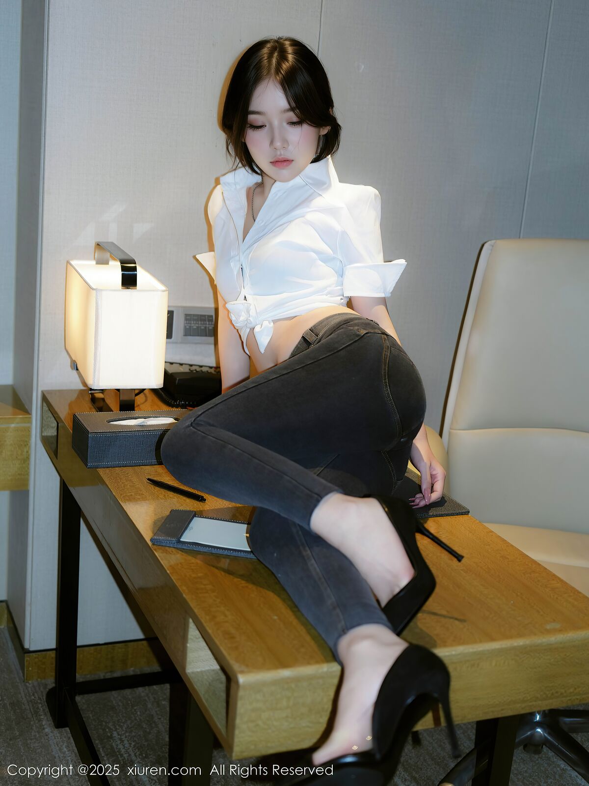 XiuRen秀人网 No.10785 Zhi Zhi (77P)