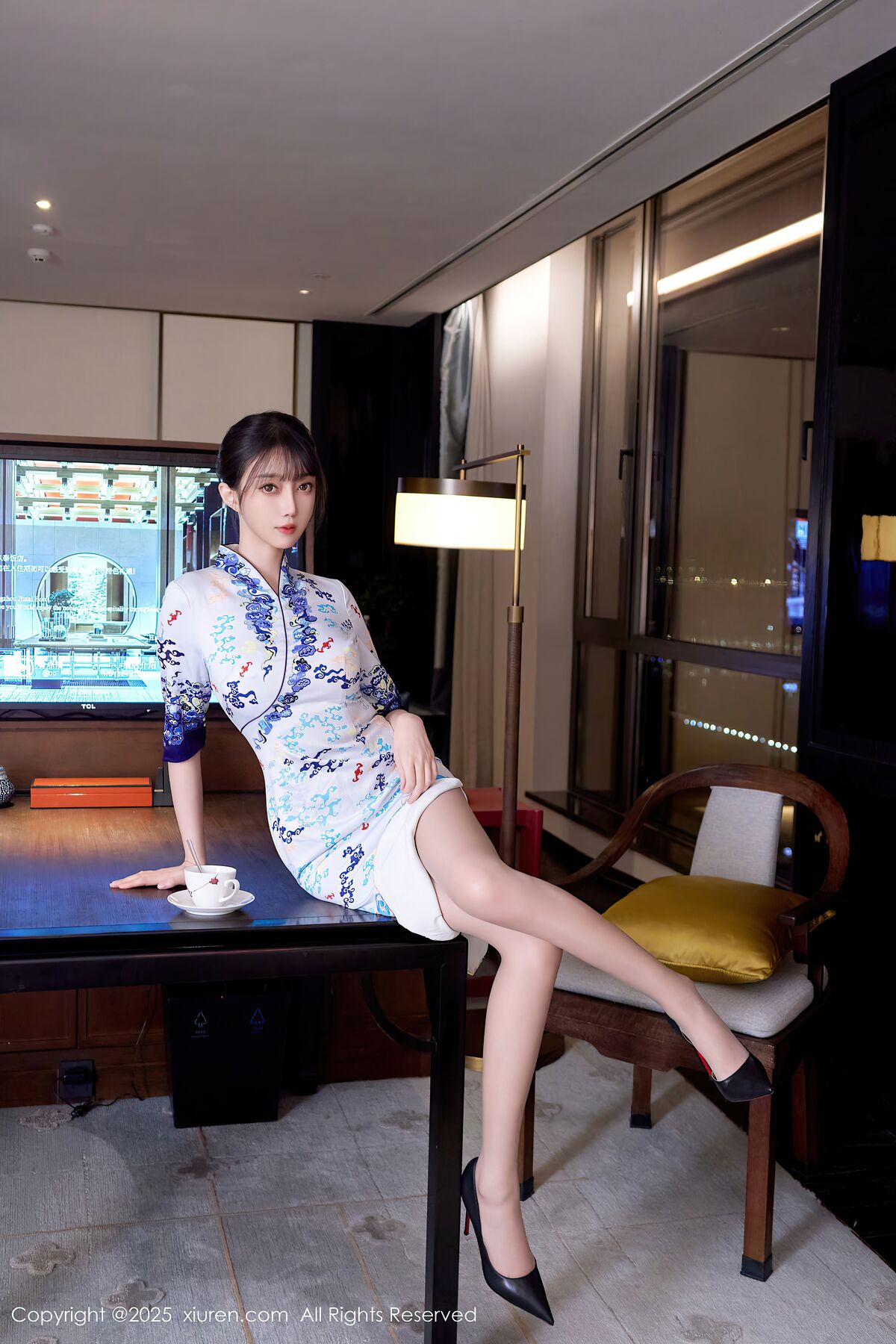 XiuRen秀人网 No.10741 Yue Er Yue Er (76P)