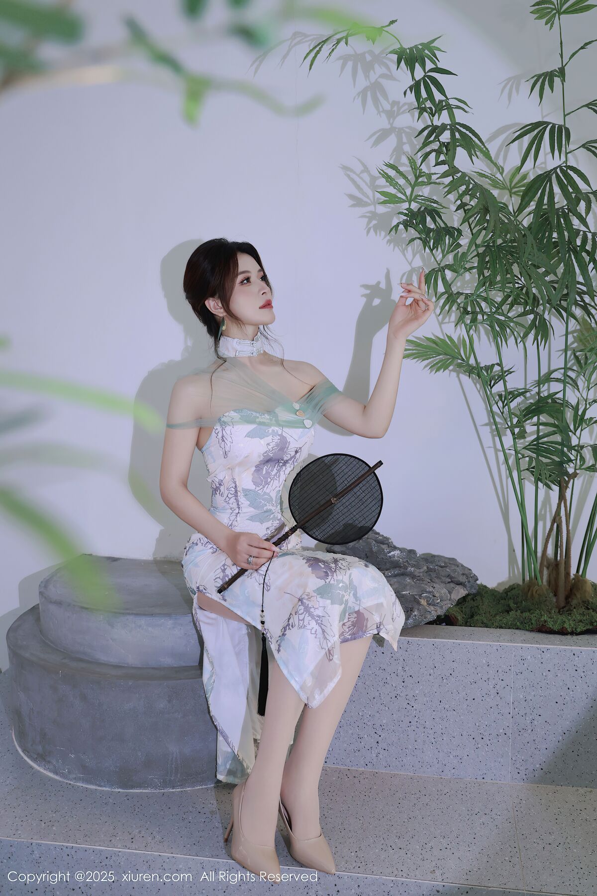 XiuRen秀人网 No.10694 A Yi Sha (83P)