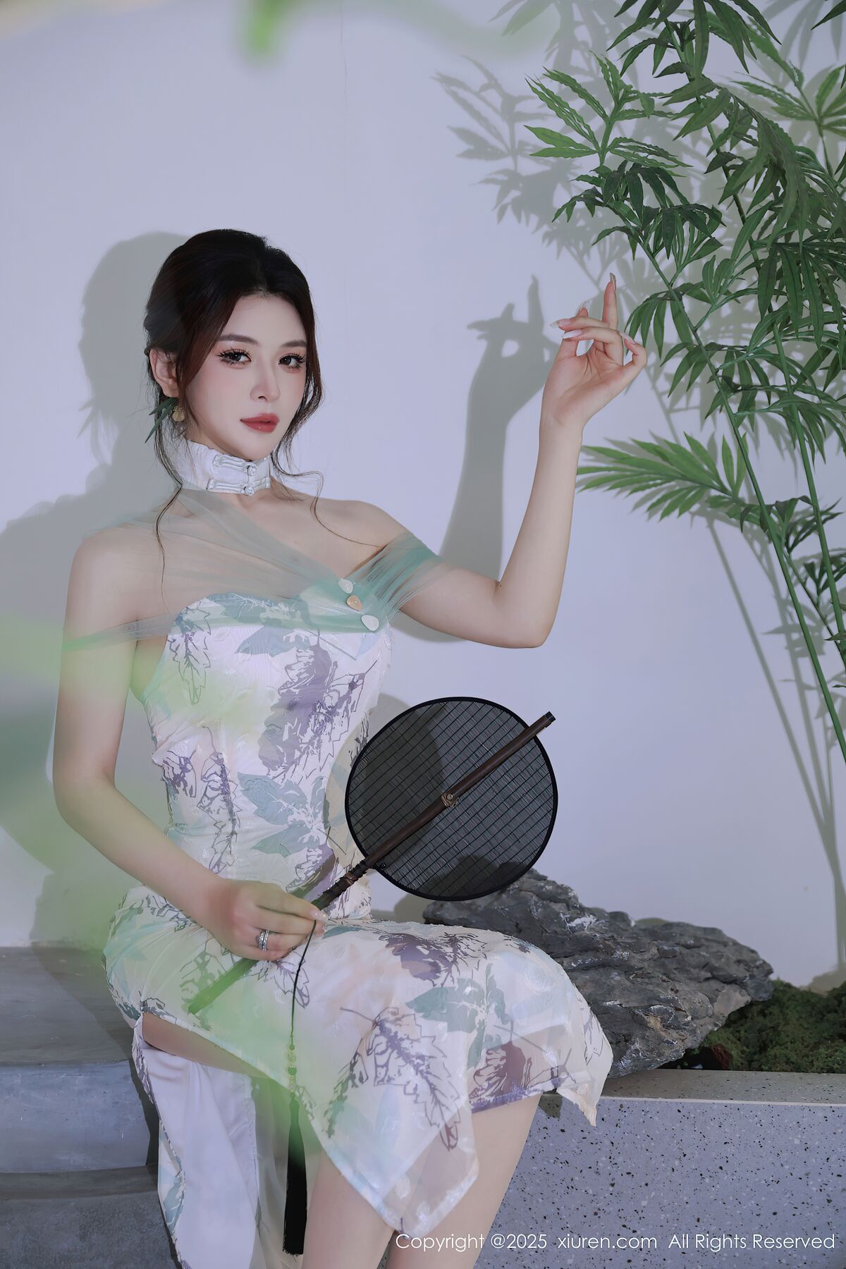 XiuRen秀人网 No.10694 A Yi Sha (83P)