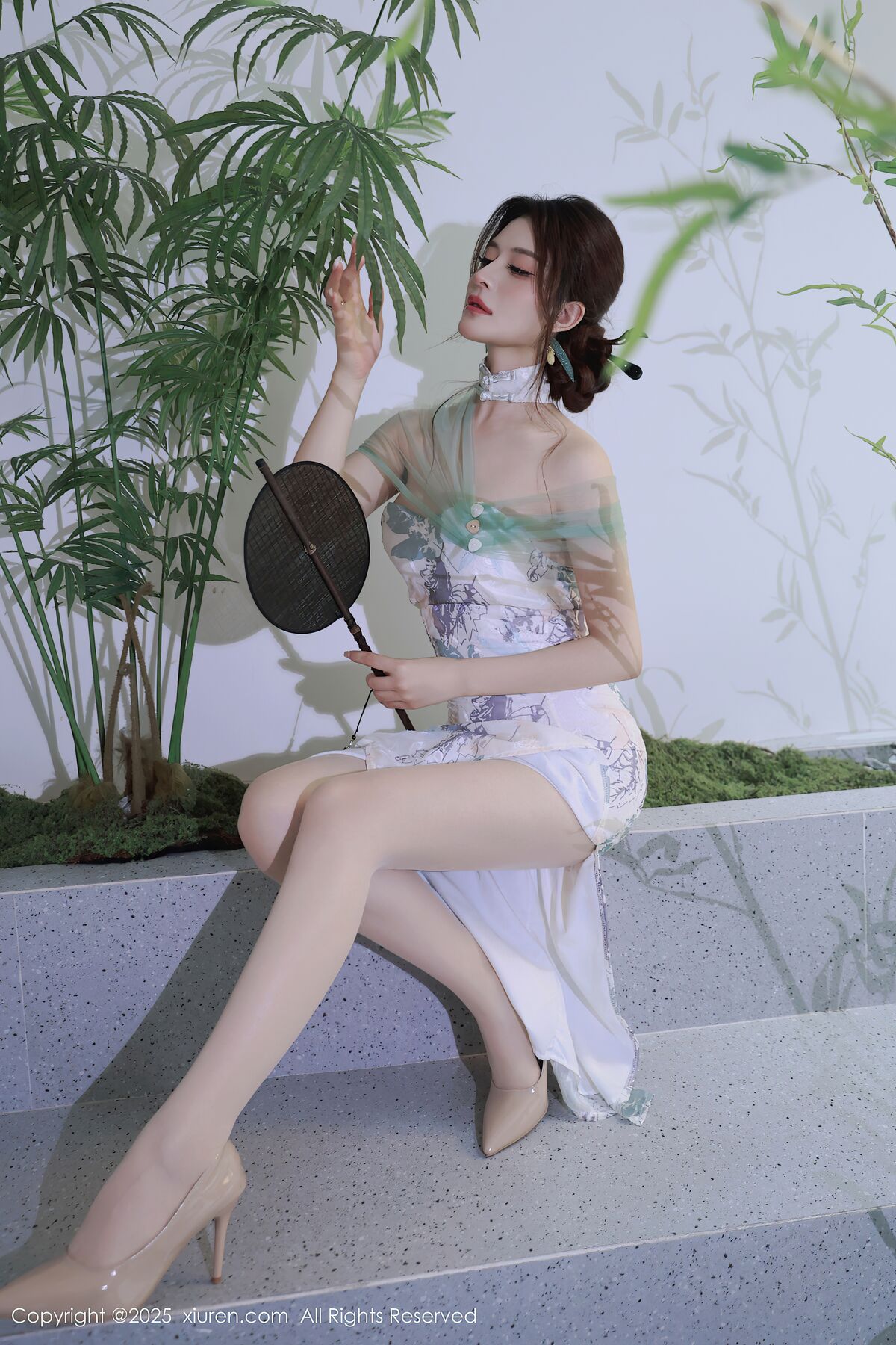 XiuRen秀人网 No.10694 A Yi Sha (83P)