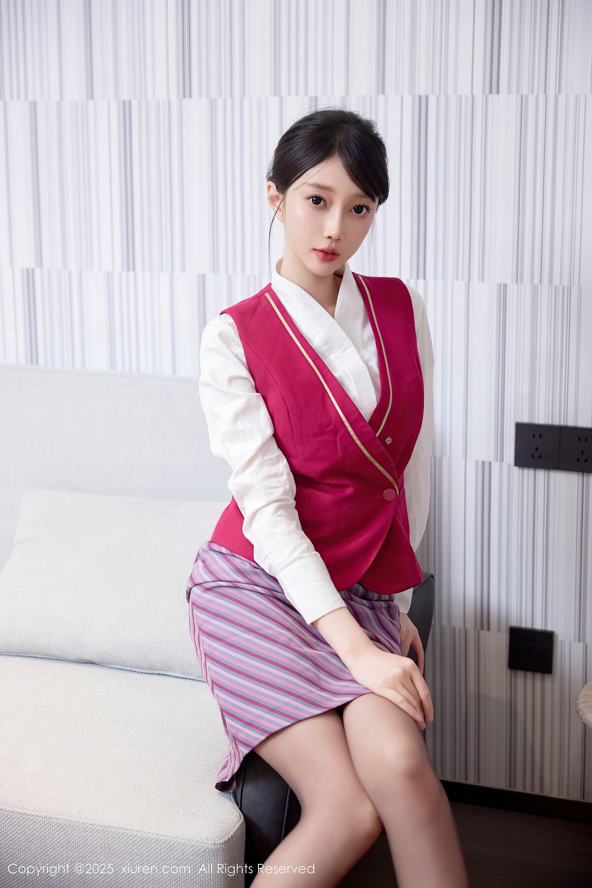 XiuRen秀人网 No.10620 Yue Er Yue Er (71P)